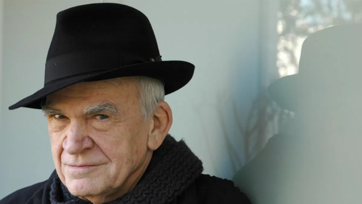 Falleció Milan Kundera, el aclamado escritor checo, cuyo trabajo dejó una huella duradera en la literatura contemporánea. Foto Archivo.