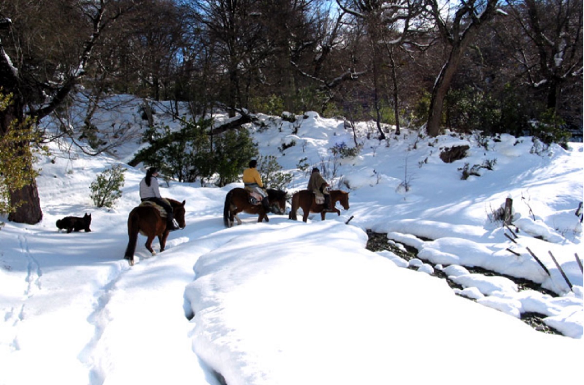 Una estancia del paraje Ñirihuau se suma a las propuestas de nieve cerca de Bariloche. Gentileza