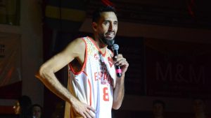Mario Sepúlveda, referente del básquet neuquino, tuvo una gran despedida en El Templo