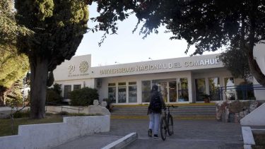 La Universidad del Comahue frente al ahogo de presupuesto y las acusaciones de Milei: las acciones a seguir (Foto: Matías Subat)