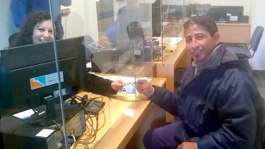 Los primeros en tener la licencia nacional de conducir en Roca. Foto: gentileza