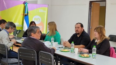 El encuentro contó con presencia oficial y de los gremios ATE y UPCN. Foto: gentileza.