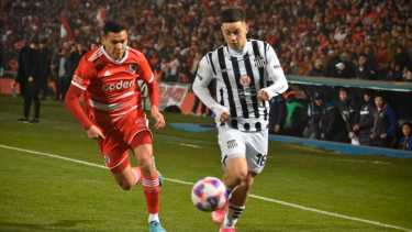 ¡Otra vez, vos! Garro amargó a River, ahora en la Copa Argentina. 