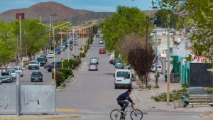 Oleoducto Vaca Muerta: el municipio de Sierra Grande evalúa una consulta popular