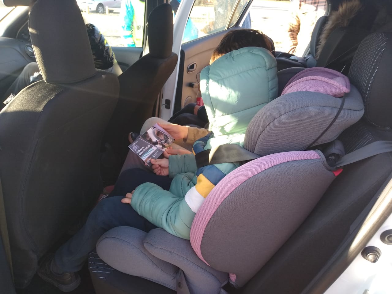 La Agencia de Seguridad Vial dará a préstamo sillas infantiles por 96 horas para turistas. Gentileza