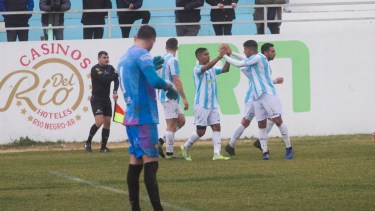 Sol de Mayo volvió a festejar como local. Fotos: Pablo Leguizamon.