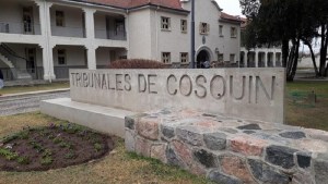 Detuvieron a tres personas por la violación grupal de una chica de 14 años en Cosquín