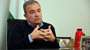 Feroz crítica de Pesatti a Milei: «Apela a la retórica más brutal para expresar lo que piensa»