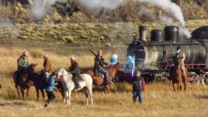 Vuelven los bandoleros que buscan la recaudación de La Trochita en Esquel