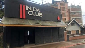 Un joven fue agredido por personal de seguridad de un pub de Bariloche