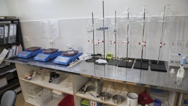 El flamante laboratorio comenzó a funcionar hoy en la capital rionegrina.