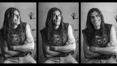 Las caras de un mismo y entrañable personaje. El rock patagónico llora la partida de Cacho Lobello. (Foto/Soledad Keegan)