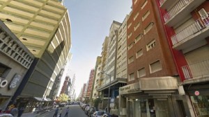 Conmoción en Mar del Plata: murió una joven de 17 años tras caer desde un octavo piso durante su viaje de egresados