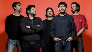 Las bandas que se presentaran el segundo día de la Fiesta de la Confluencia son Abel Pintos, El mató, Conociendo Rusia y Nafta.