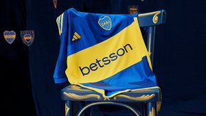 El Xeneize presentó su nueva camiseta titular inspirada en las casas de La Boca