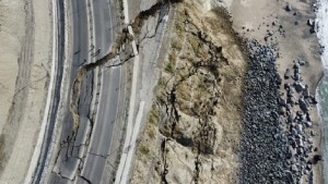 Se desmoronó la Ruta Nacional 3 en Comodoro Rivadavia: mirá cómo quedó el asfalto