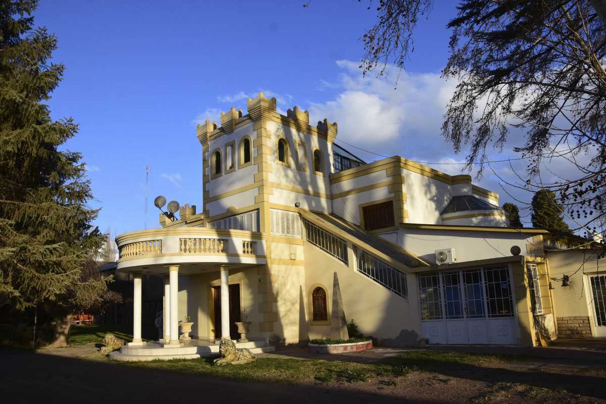 El Castello fue declarado monumento histórico en Fernández Oro. Foto: Andrés Maripe. 