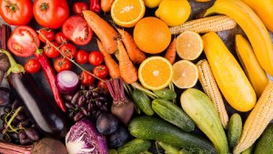 Cuáles son las frutas y verduras de estación de agosto (y por qué es importante consumirlas)