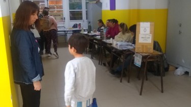 Hasta el momento, la participación es escasa en los comicios de San Antonio y Las Grutas