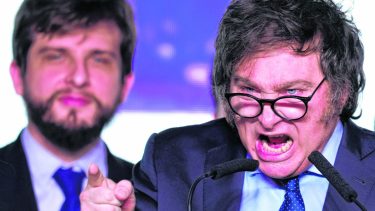 Una escuela convocó a desnudarse contra «Milei» en Neuquén: qué dijo la institución