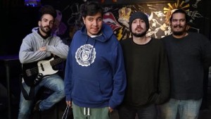Iván y sus amigos, la banda de un joven con autismo que es un canto a la inclusión