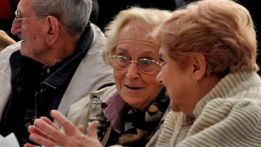 Fecha de cobro del bono del Gobierno a jubilados y pensionados de Anses. 