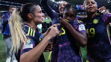 Linda Caicedo abrió el marcador frente a Alemania con un golazo.