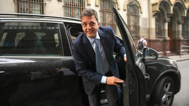 Paquete de medidas. Se prevé un anuncio de Sergio Massa tras acordar con el FMI.