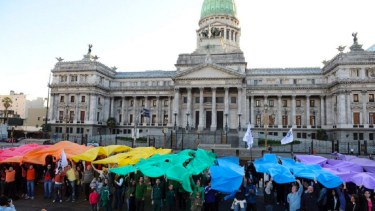 Manifestaciones por parte de la comunidad a favor del matrimonio igualitario en el Congreso. Crédito: Ministerio de Cultura.