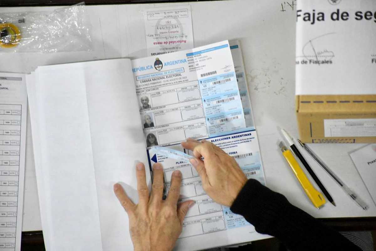 Se podrá votar con el tipo de DNI que figura en el padrón. Foto: archivo Matías SUbat.