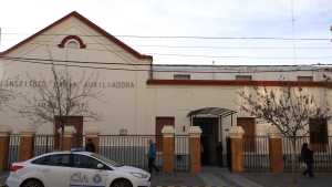 Evacuaron colegios de María Auxiliadora en Roca, Regina, Viedma y Bariloche por amenaza de bomba