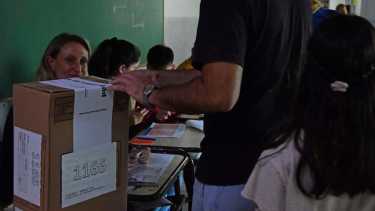 Elecciones 2025: la lista de candidatos confirmados a senadores y diputados en Buenos Aires