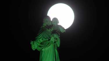 Esperando la Superluna azul en Roca, que se verá este 30 y 31 de agosto.   Foto: Andrés Maripe. 