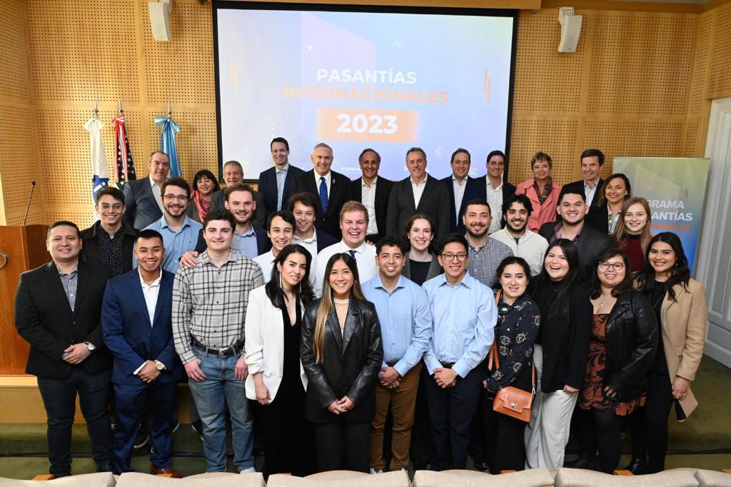 Este año se seleccionaron 22 estudiantes de universidades de Estados Unidos para realizar prácticas en las empresas argentinas.