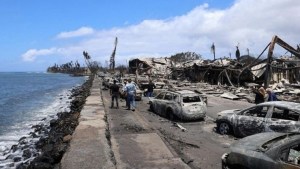 Más de 100 muertos por los incendios en Hawái: Joe Biden visitará la zona del desastre