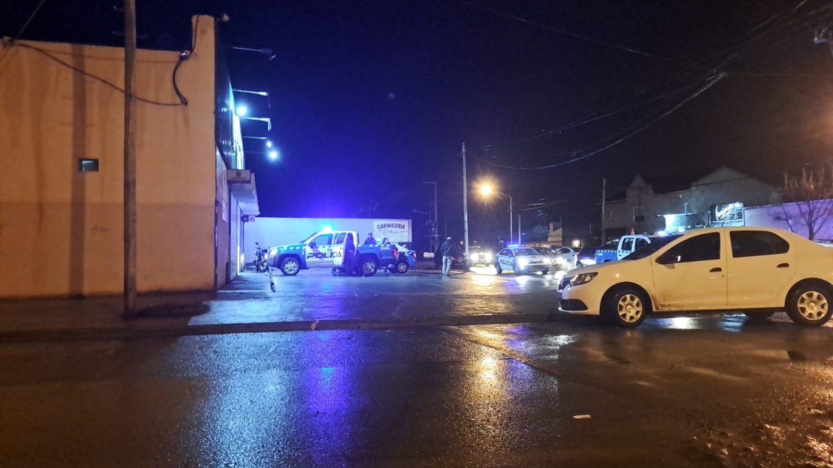 En los últimos días hubo presencia policial en supermercados y comercios de Neuquén Foto: Gentileza. 