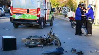 En el lugar intervino la ambulancia Siarme y el equipo de tránsito de la Municipalidad. Foto: Andres Maripe.