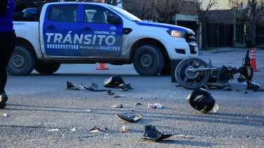 En el lugar intervino la ambulancia Siarme y el equipo de tránsito de la Municipalidad. Foto: Andres Maripe.