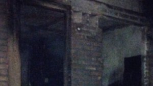 Murieron dos personas en un incendio en barrio Islas Malvinas de Neuquén