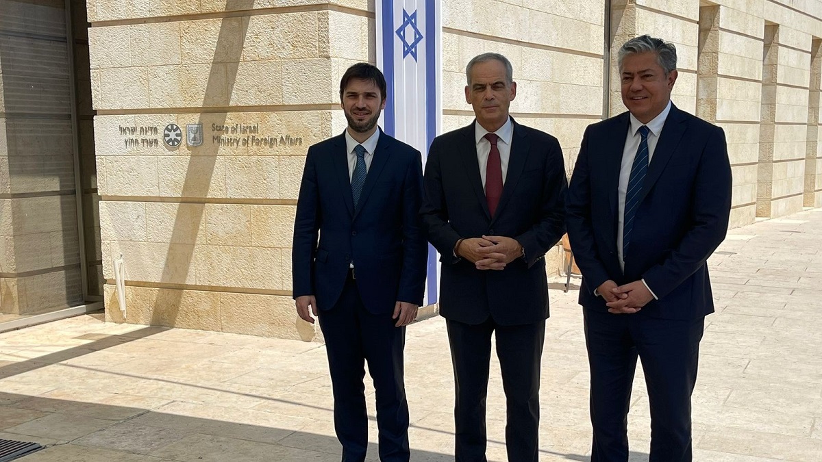 El gobernador electo de Neuquén Rolando Figueroa finalizó su gira por Israel. Foto: Gentileza. 