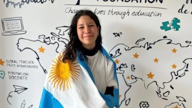 Victoria Rojas, misionera y de 17 años, quedó entre los 10 mejores estudiantes del mundo. Foto: Gentileza Clarín. 