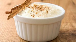 Arroz con leche, un simple manjar para comerlo tibio también: va receta