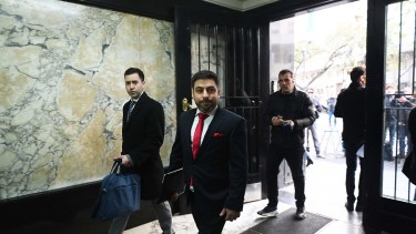 el abogado querellante, Hugo Figueroa, aseguró a la prensa que espera que todos terminen condenados.