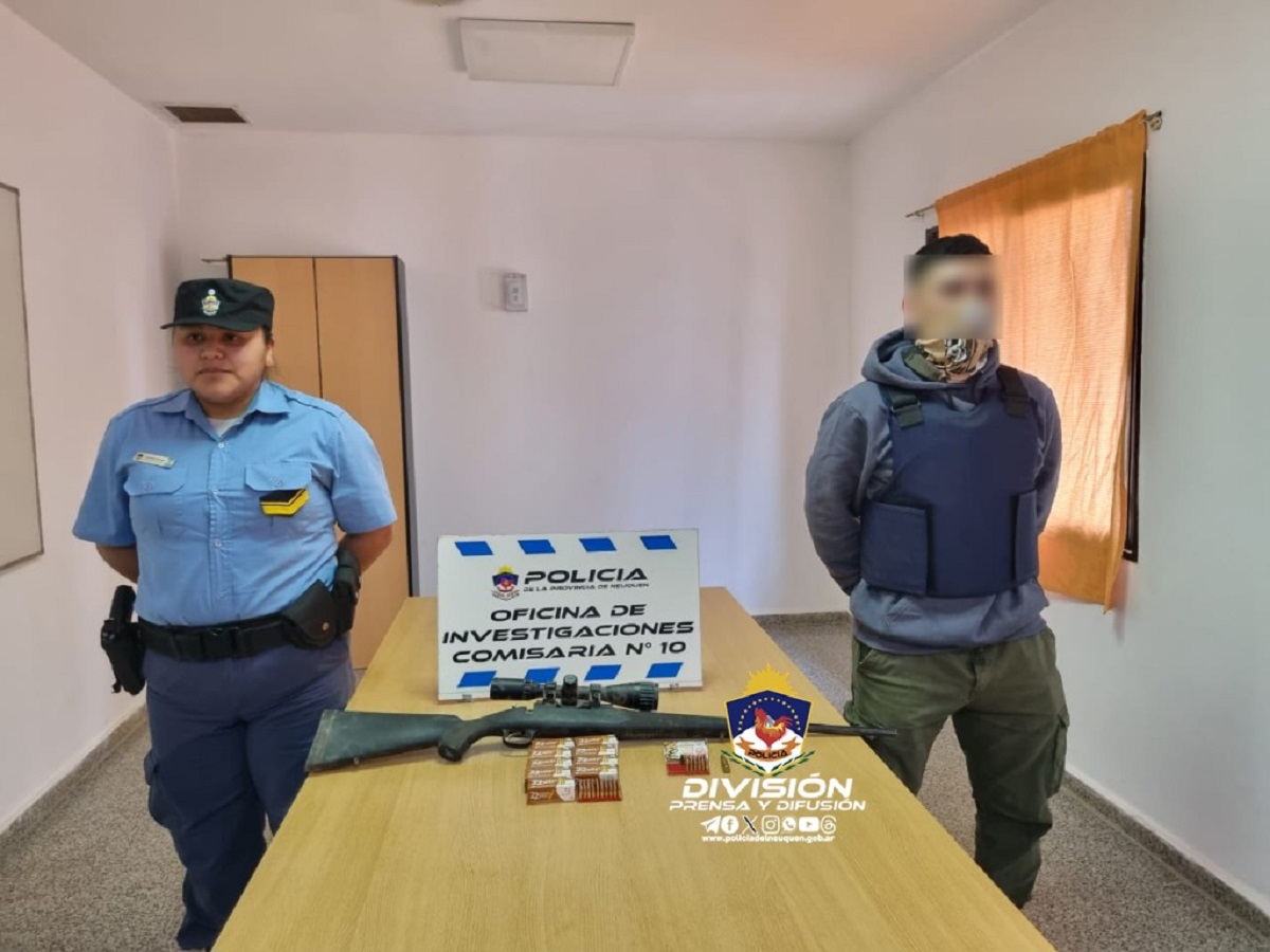 Vendía municiones a metros de una comisaría de Neuquén, las ofrecía en redes sociales