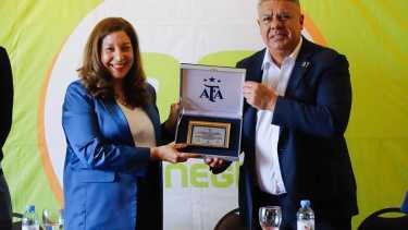 Carreras recibió a Chiqui Tapia en Bariloche.