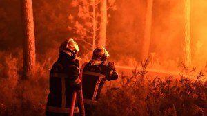 Más de 130 evacuados y 435 hectáreas afectadas por incendio en frontera entre España y Francia