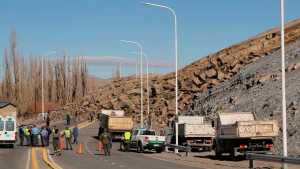 Dieron de alta a Abigail, la niña que sobrevivió al desmoronamiento del cerro en Chos Malal