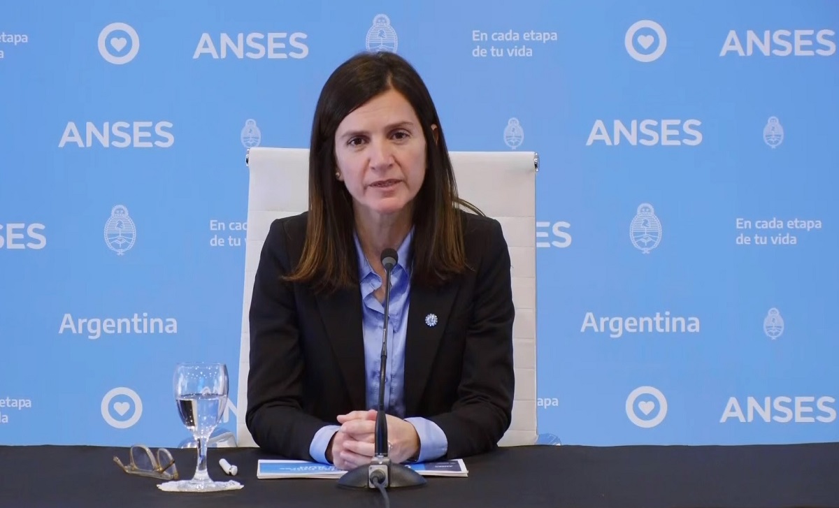 Fernanda Raverta de Anses detalló cómo se pedirá el crédito de los trabajadores en relación de dependencia. 
