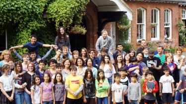 En Summerhill los alumnos pueden aprender lo que quieran, cuando quieran y como quieran. 