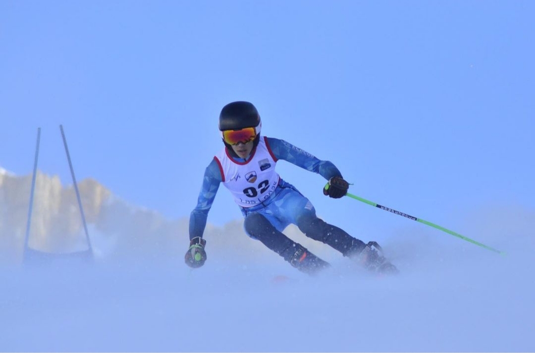 El esquiador lidera el ránking de la Federación Argentina de Ski y Andinismo).